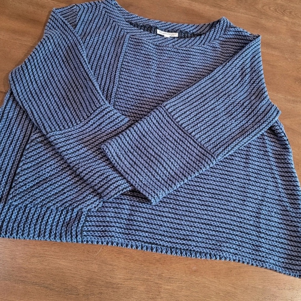 NorthStyle Blue Textured Sweater